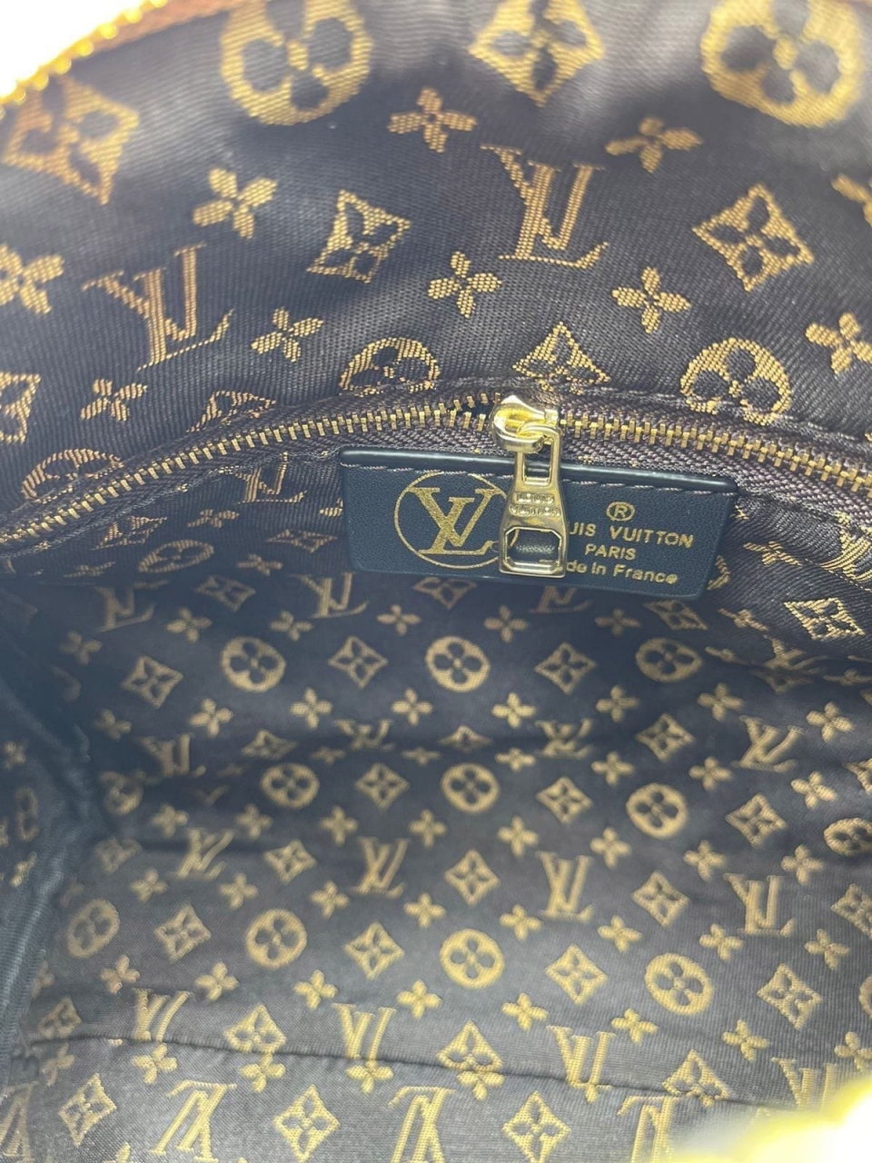 Сумка Louis Vuitton